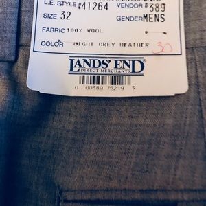 BNWT LANDS’ END grey pleated Men’s pants